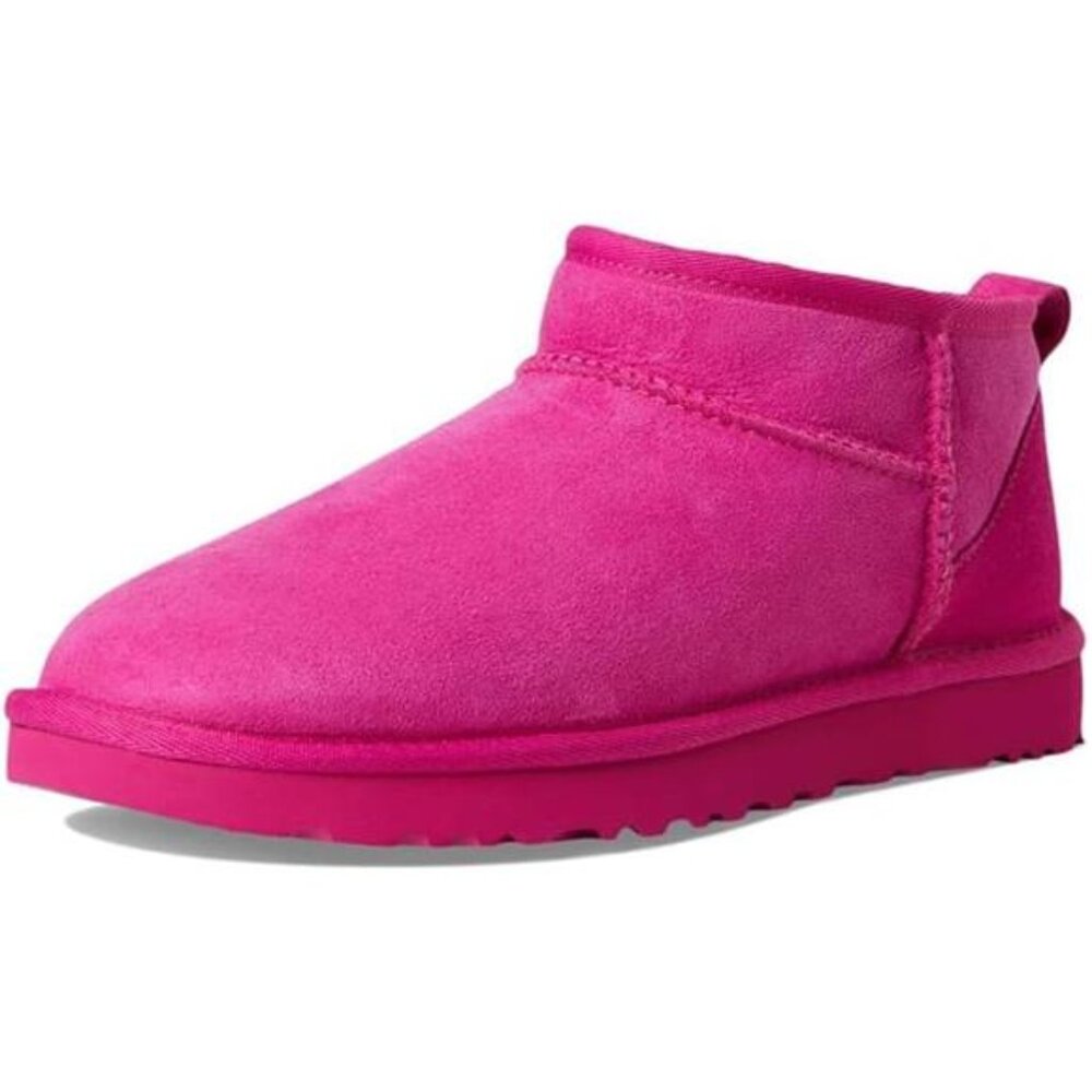 UGG Women's Classic Ultra Mini Boot size 9